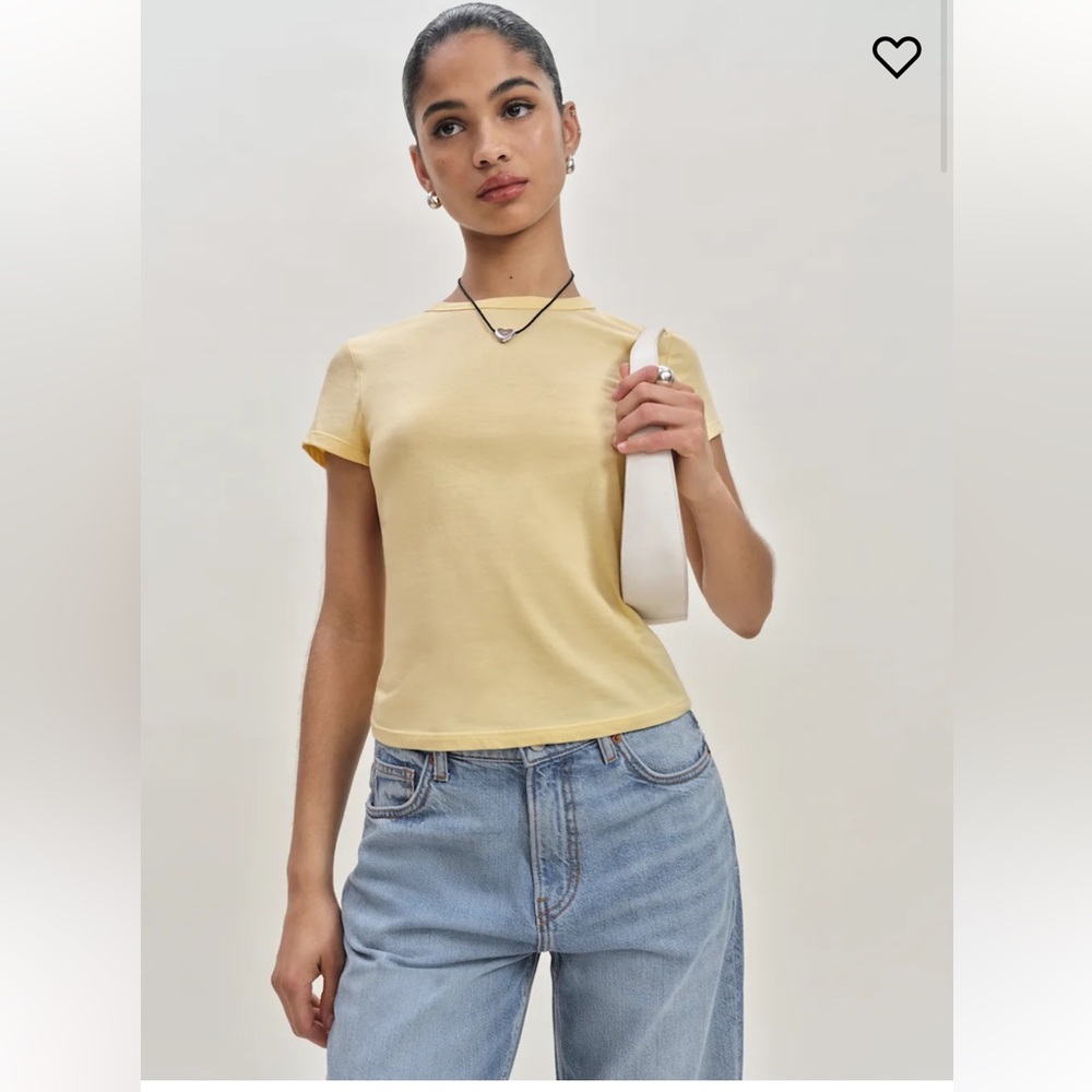 reformation max slim tee in blonde yellow, size large